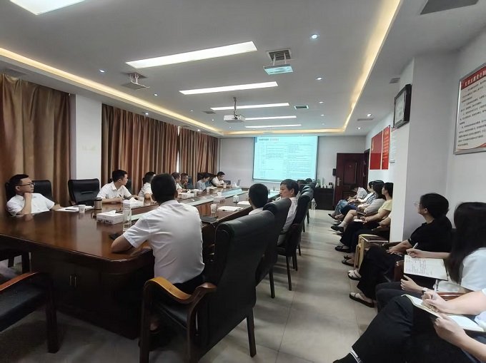 赫山城投集團(tuán)開展運(yùn)營管理業(yè)務(wù)知識 “拉練式”培訓(xùn)